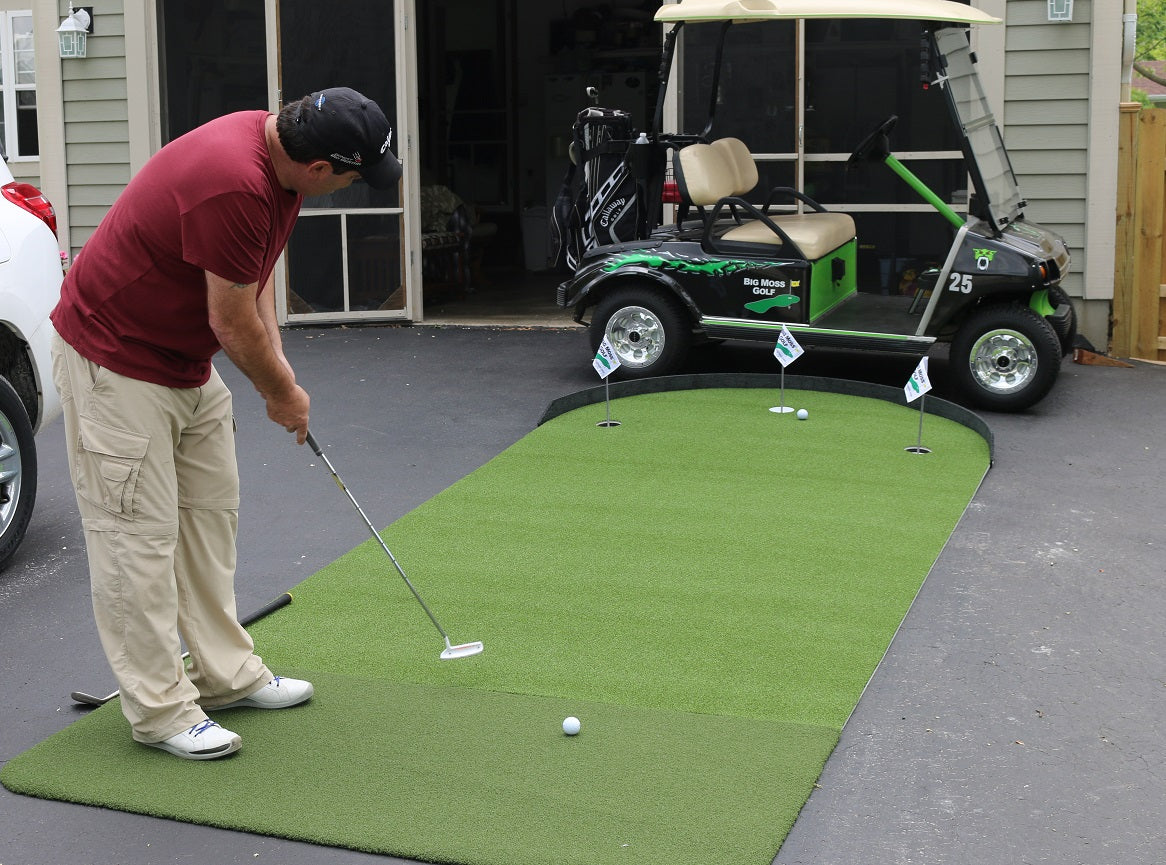 Big Moss Commander 1 level Stand Alone Putting Greens