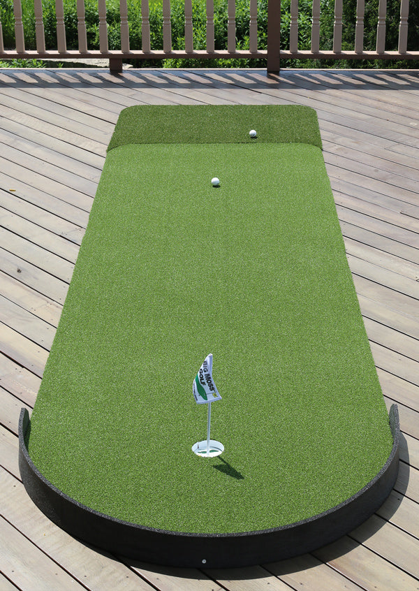 Big Moss Commander 1 level Stand Alone Putting Greens